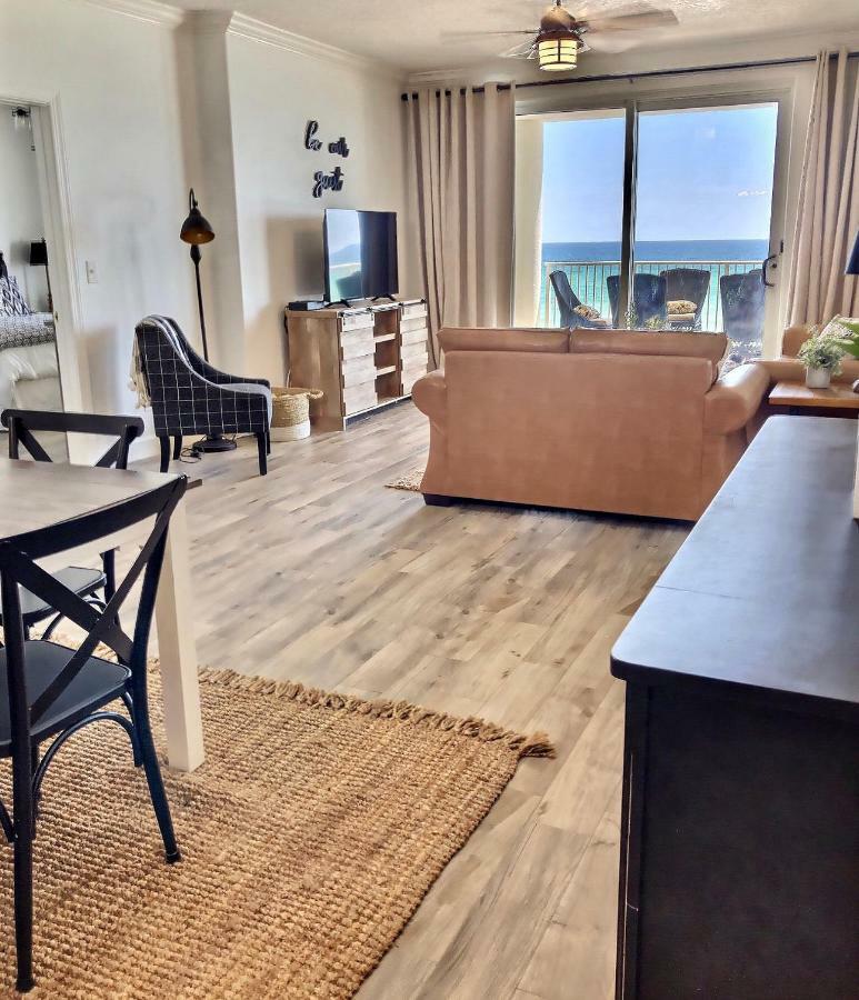 Barefoot Bliss - Beachfront Condo - Sleeps 12 Panama City Beach Kültér fotó