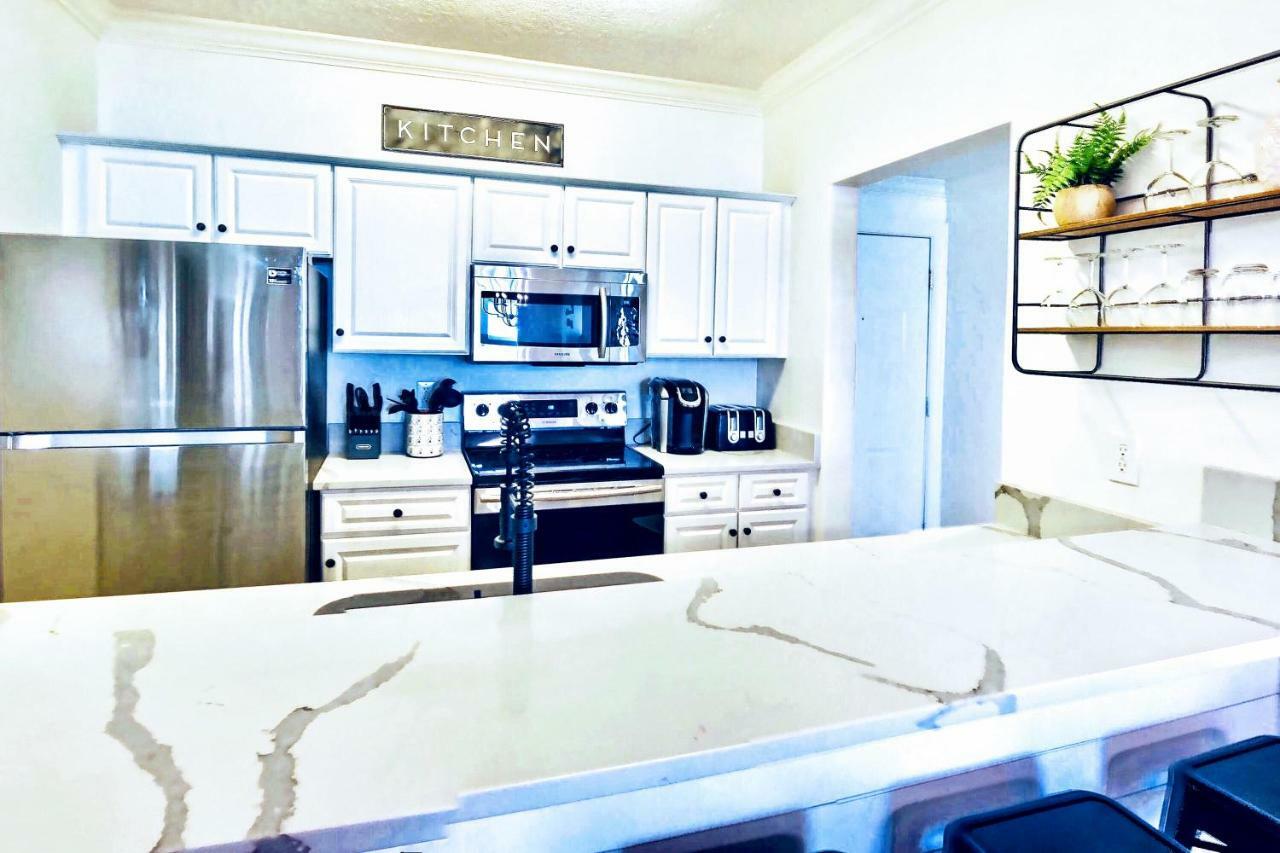 Barefoot Bliss - Beachfront Condo - Sleeps 12 Panama City Beach Kültér fotó